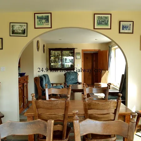 بيت شباب & Angling Centre أوتيرارد